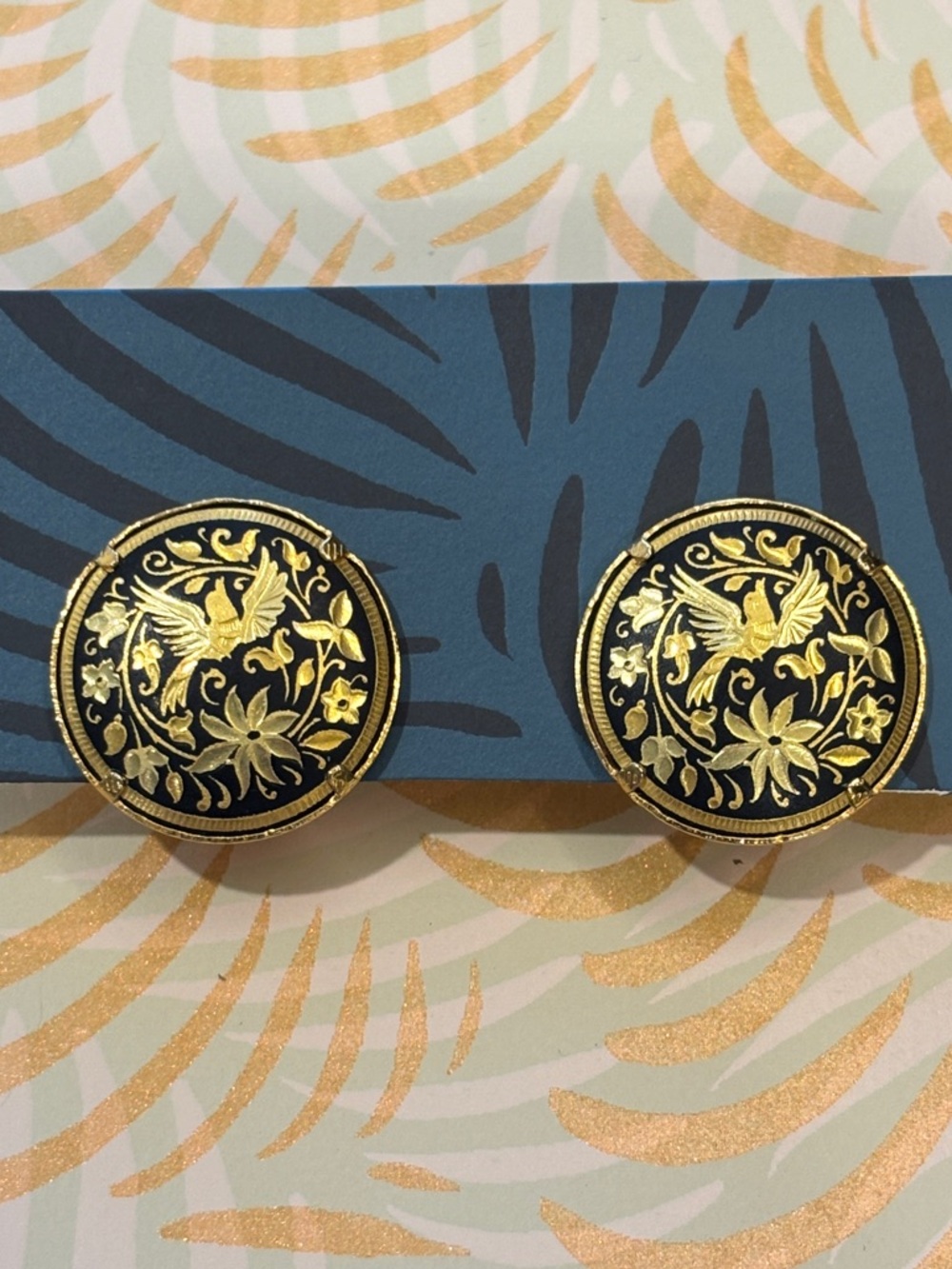 🖤Vintage Damascene Bird Round Clip Earrings 🖤
